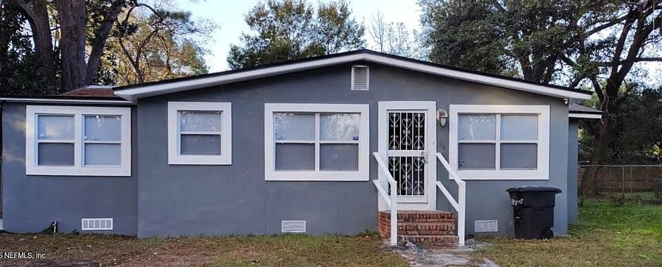 1st image of 1853 W 27TH Street