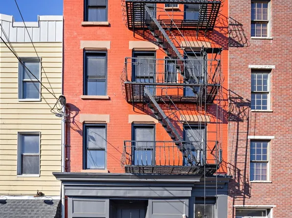 322 3rd Street C image 27 of 27