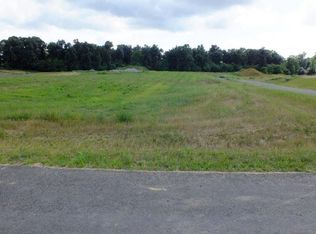 240 Brompton Ct, Rockingham, VA 22801