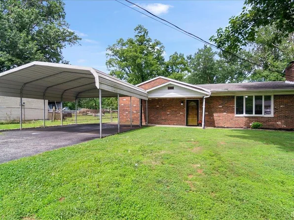77 Morrow Ln, Boonville, IN 47601