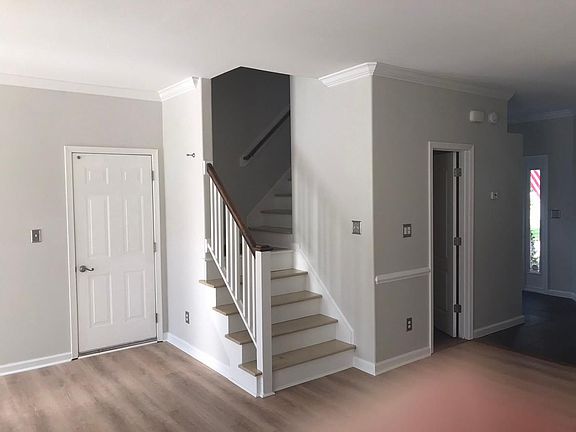 4th image of 2652 Hartley St