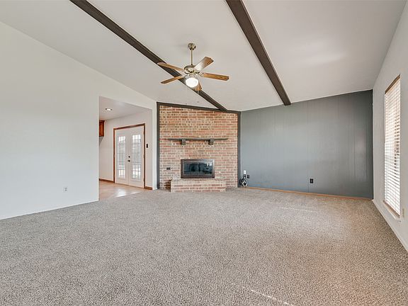 5th image of 4612 Gleneagle St