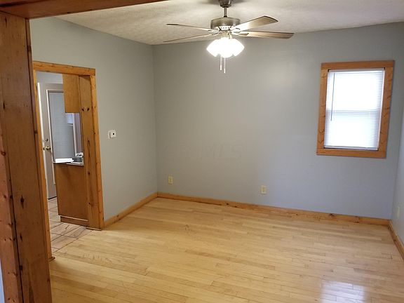 5th image of 888 Gibbard Ave