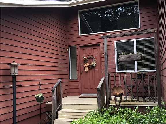 3rd image of 913 S N Street