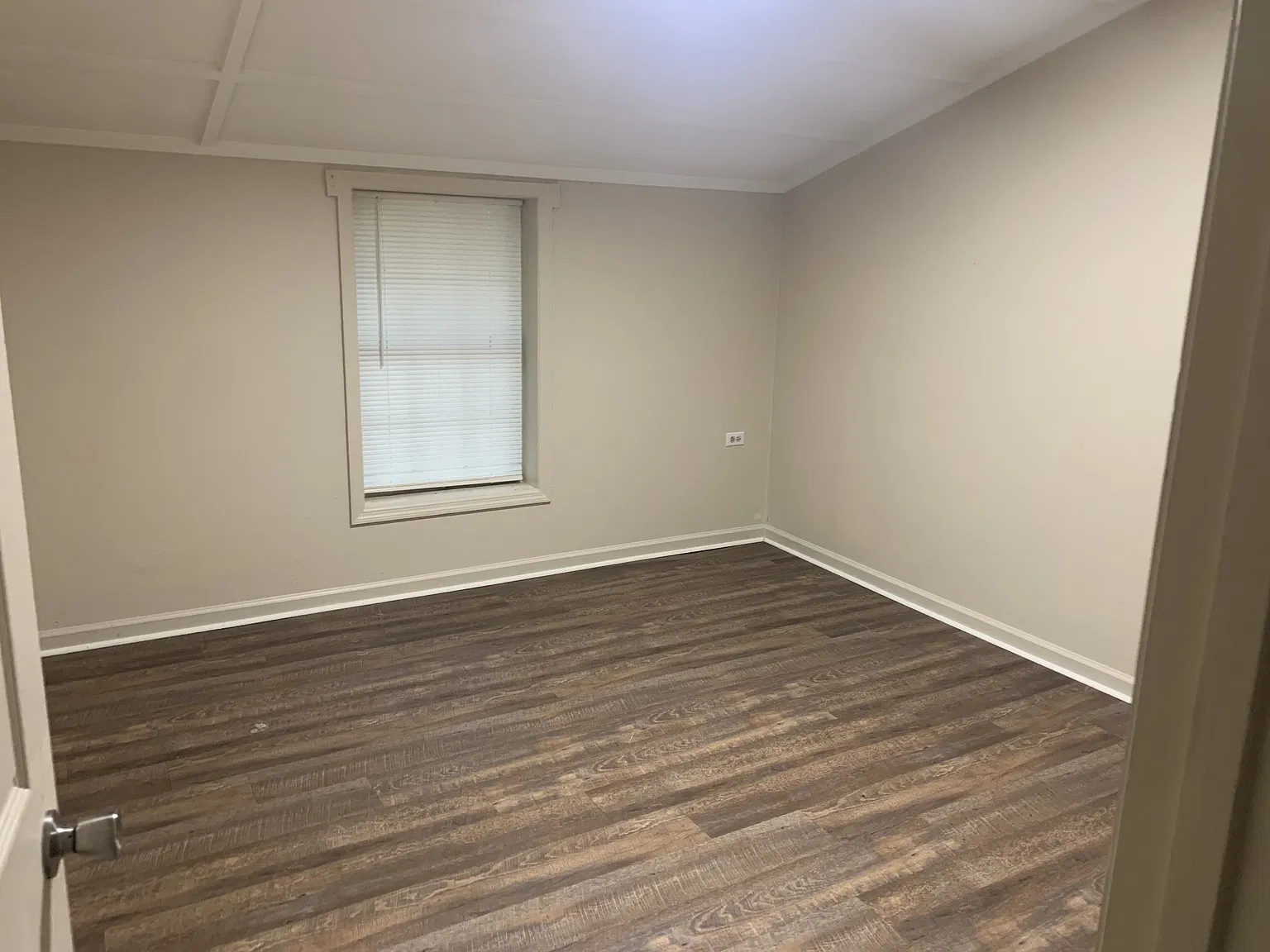 137 Sumner Top Lane - 3 — Photo 3