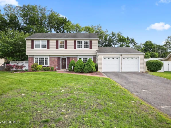 48 Cambridge Drive, Aberdeen, NJ 07747