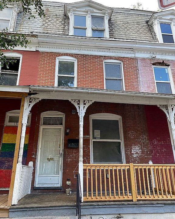 1st image of 1528 Naudain St