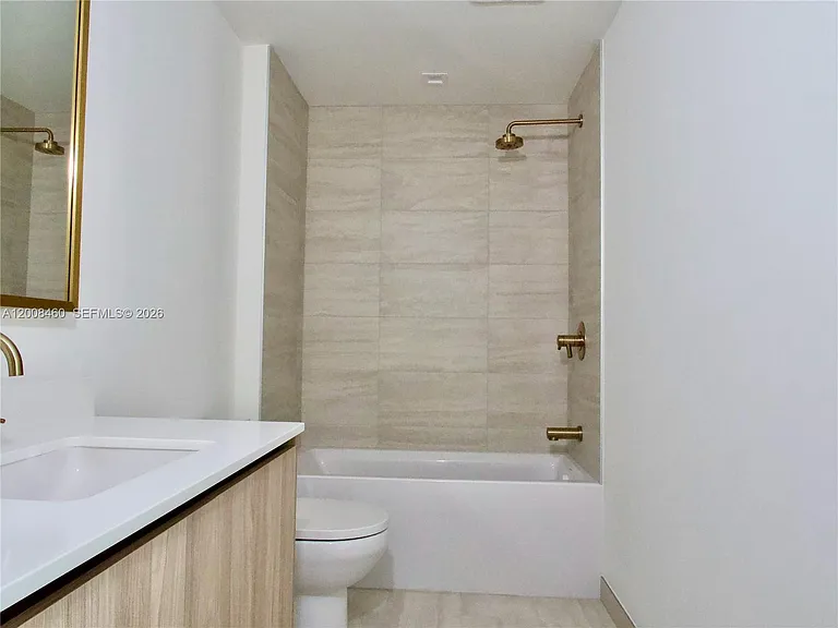 77 SE 5th St #4014 — Photo 46