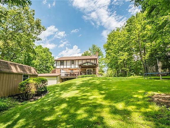 4th image of 154 Saratoga Dr