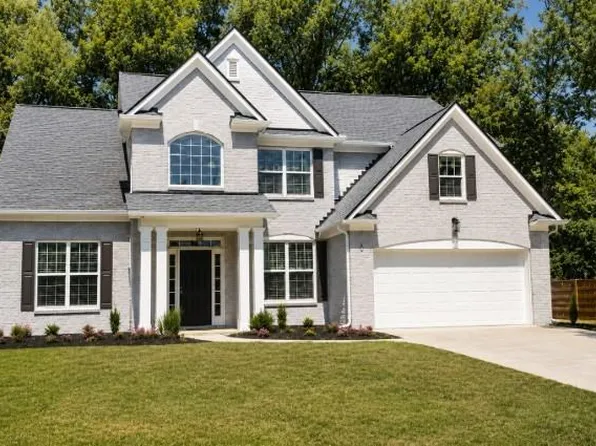1038 Island View Ct, Buford, GA 30518