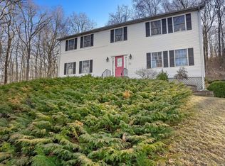 257 Hut Hill Rd, Bridgewater, CT 06752