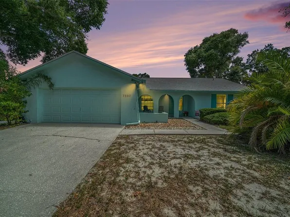 7507 S Sanibel Cir, Temple Terrace, FL 33637