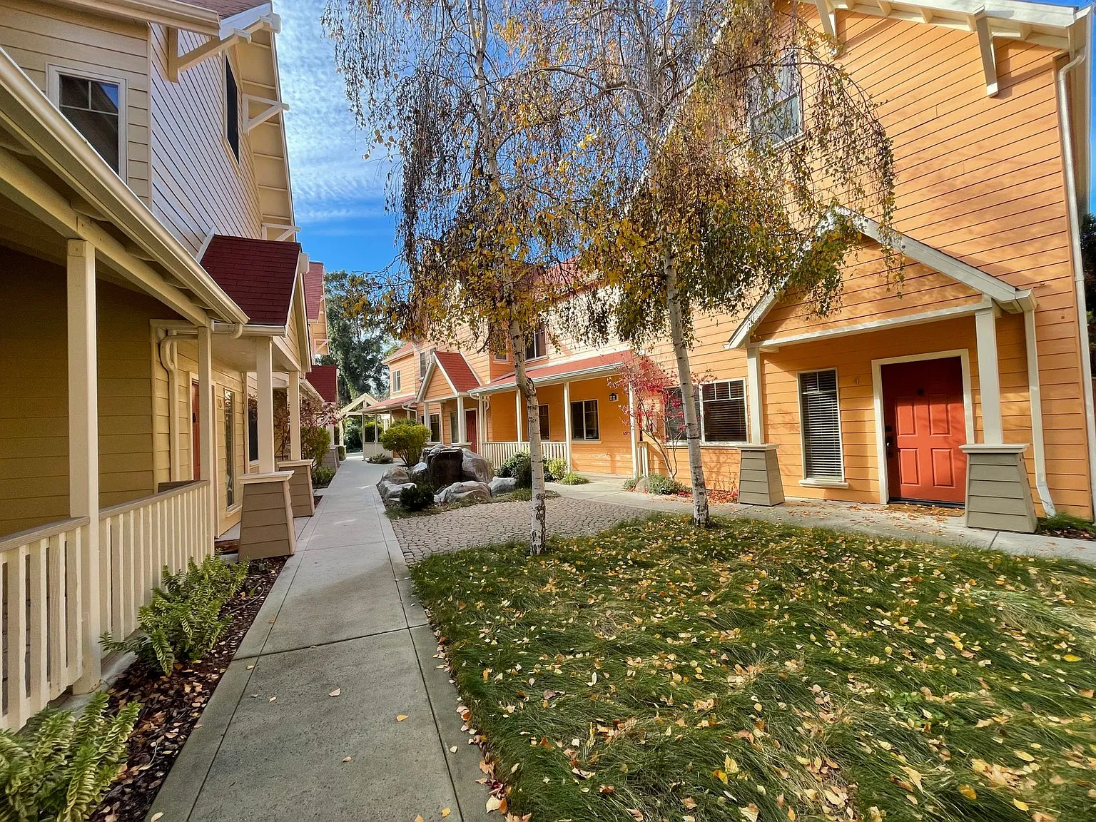 Mission Orchard — Photo 3