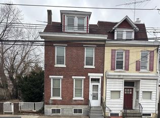 652 E Marshall St, Norristown, PA 19401