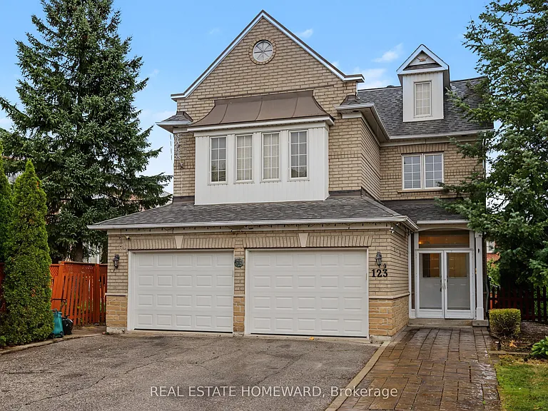 123 Shirley Dr — Photo 1