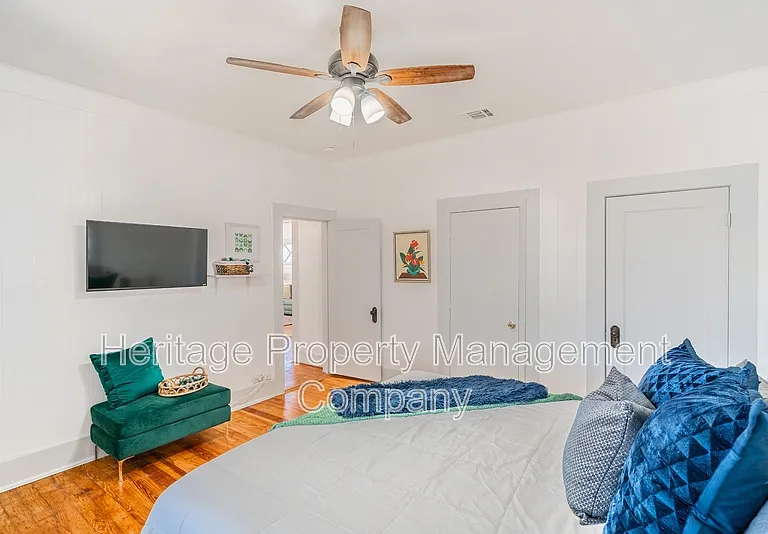475 E French Pl — Photo 22