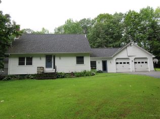 28 Neck Rd, Litchfield, ME 04350