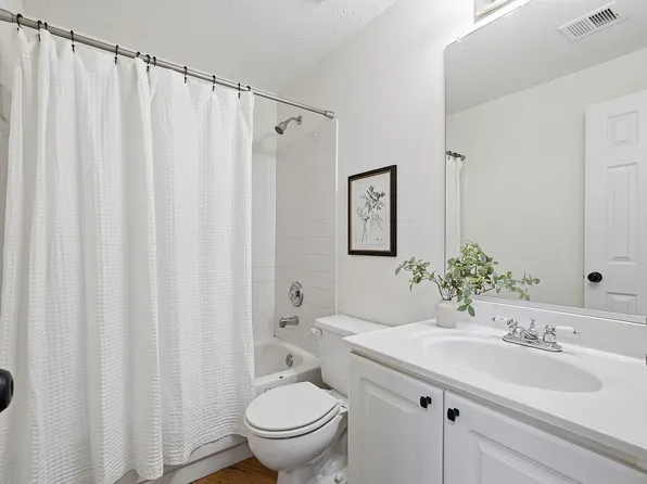 44125 Tippecanoe Ter, Ashburn, VA 20147