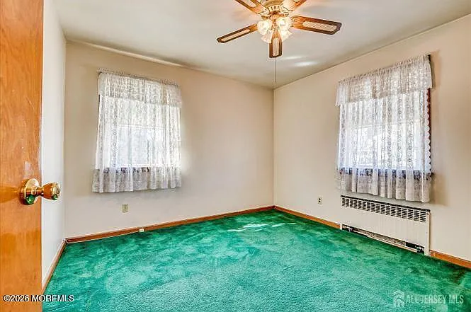 92 Lake View Blvd — Photo 5