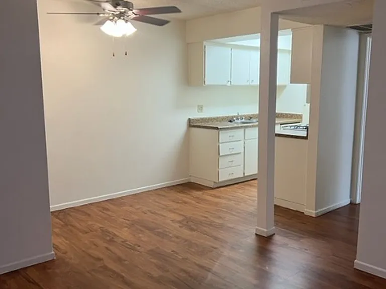 El Dorado Apartments — Photo 51