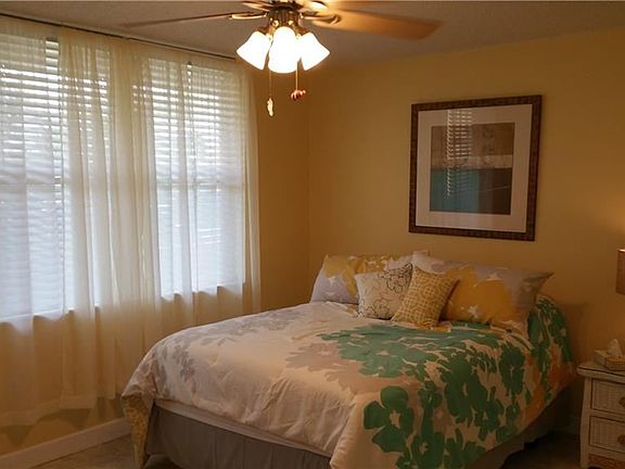 4th image of 7930 Sun Island Dr S APT 108
