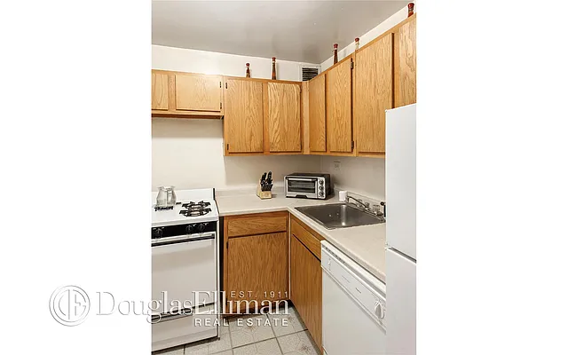 Sold by Douglas Elliman | media 9