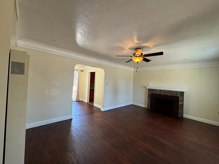 4789 E Hedges Ave — Photo 4
