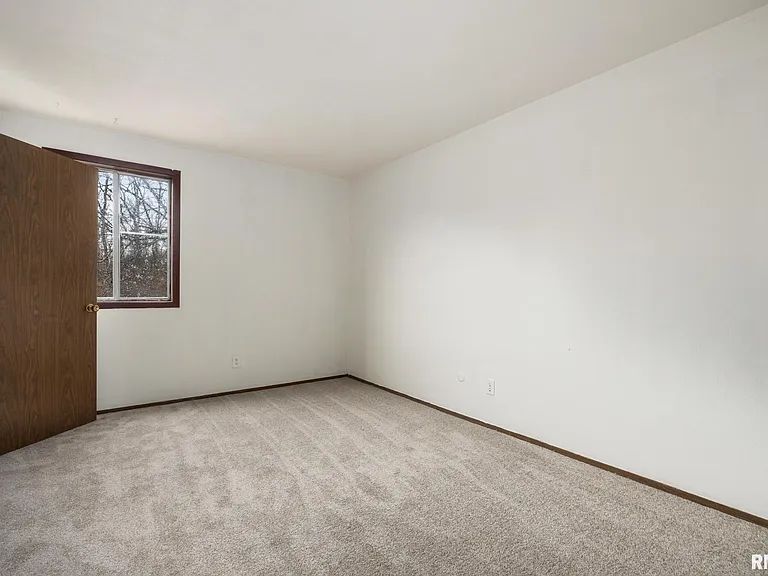 1300 W Jeth Ct #I — Photo 10
