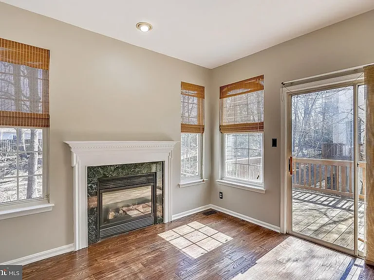 214 Tilden Way — Photo 10
