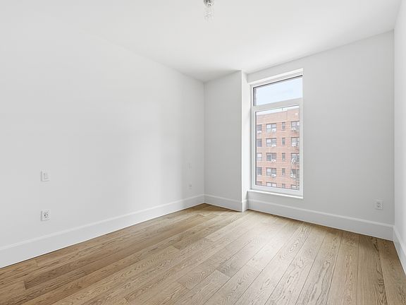 4th image of 525 6th Ave #4B