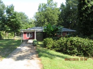 2475 Kemp Dr, Lawrenceville, GA 30044