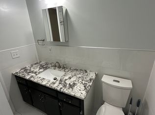 391 Grayson Dr #A, Springfield, MA 01119