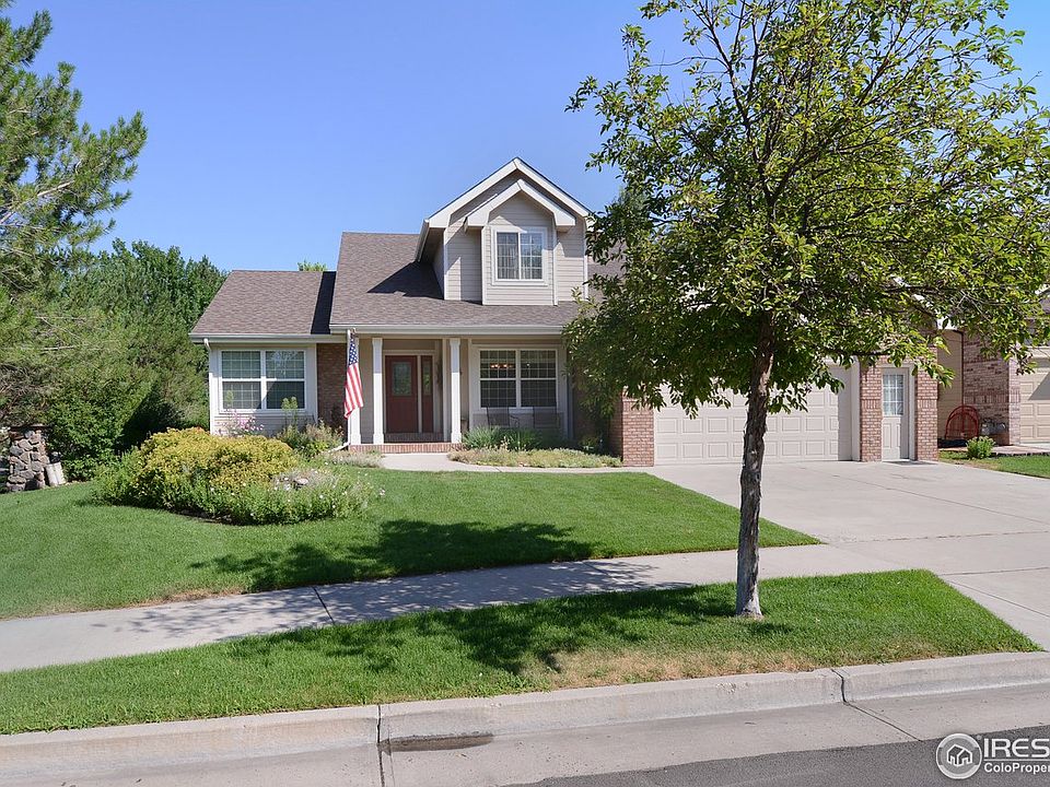 1st image of 214 Poudre Bay