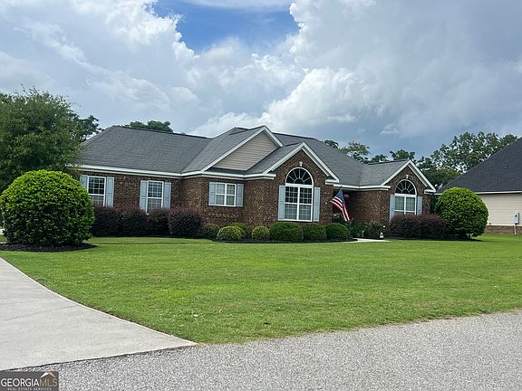 5th image of 105 Woodbridge Way