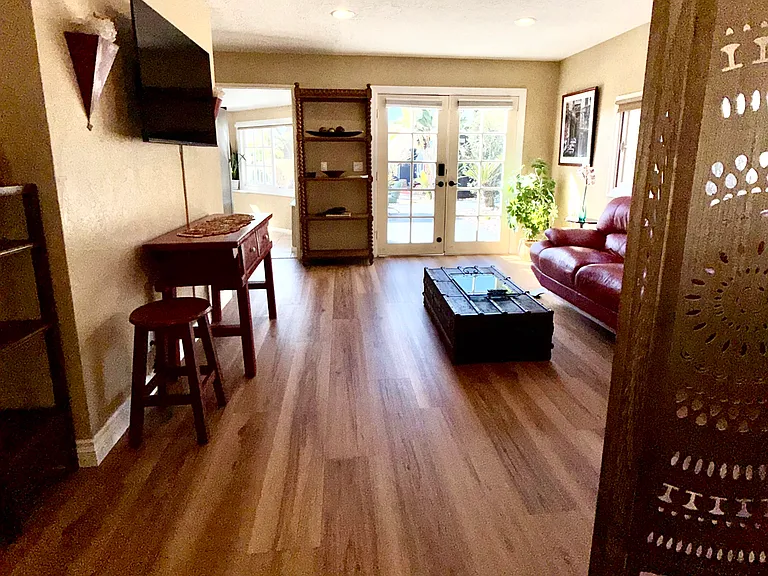 1017 1/2 Valley Crest Dr — Photo 15