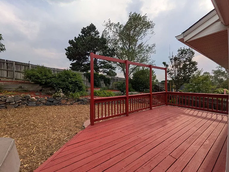 2128 Beacham Dr — Photo 24
