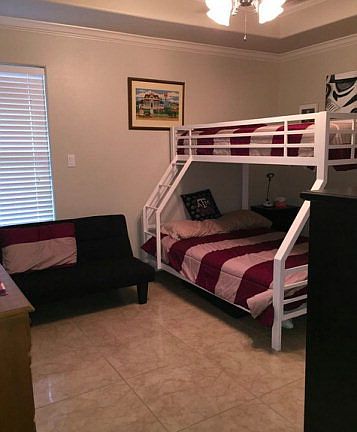 2nd image of 131 Alvarez Ct