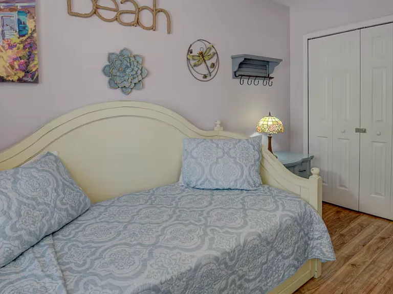 100 Palm Harbor Pkwy #16 — Photo 15