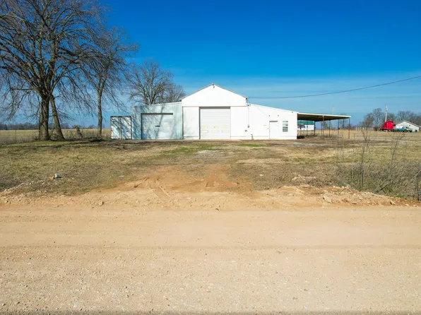 63590 E 270th Rd, Grove, OK 74344