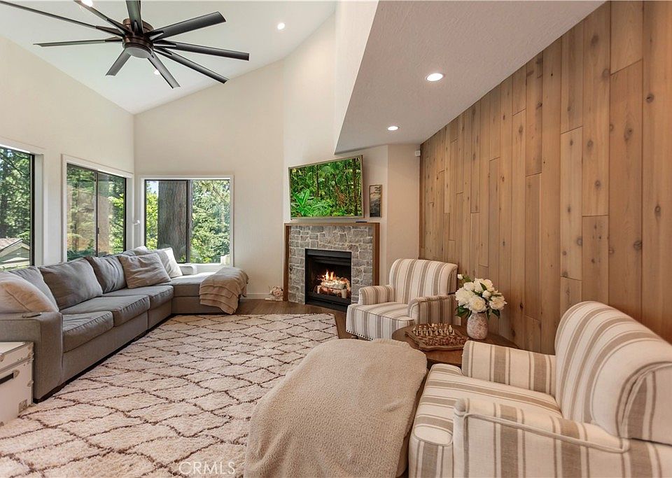 1st image of 27721 Peninsula Dr APT 231