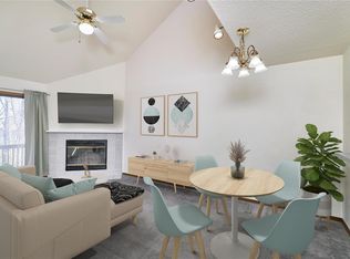 11 Millcreek Pkwy #K, O'Fallon, MO 63366