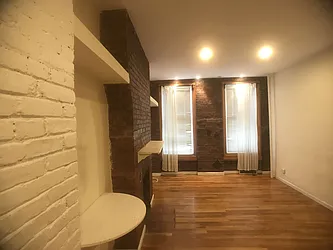 Rented by Sheila M Apfel, LREB