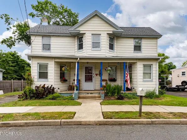 21 Pearl Street, Allentown, NJ 08501