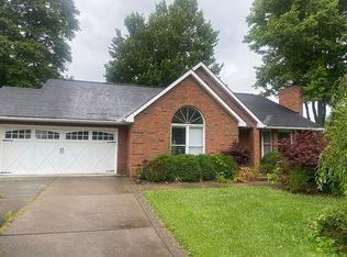 9925 Country Club Estate Dr, Byesville, OH 43723