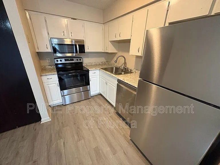 2040 SE 40th Street Rd #4-1 — Photo 11