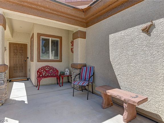 4th image of 2369 Desert Sparrow Ave