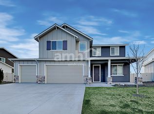 981 N Barkvine Ave, Star, ID 83669