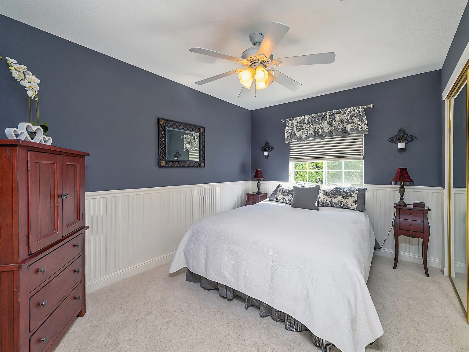 5487 Wildflower Dr — Photo 1