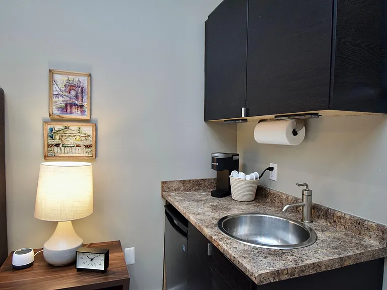 110 E 13th St #3 — Photo 19
