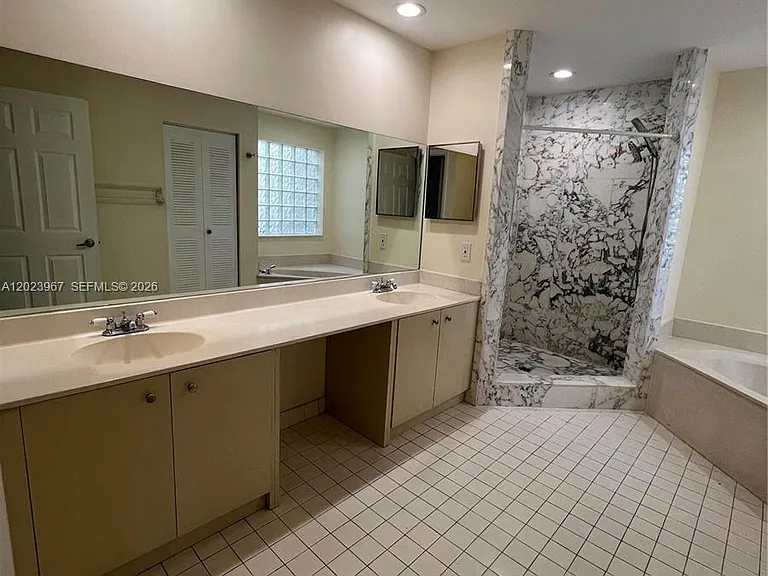 16373 Malibu Dr #51 — Photo 16